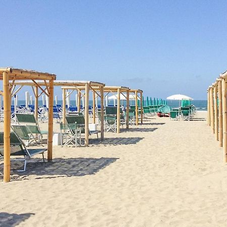 "Burlamacca" Luxury Apartment Viareggio Luaran gambar